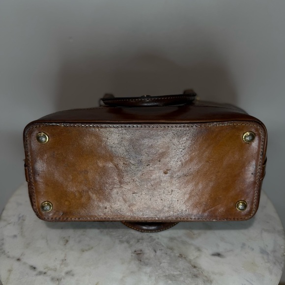 Vintage Leather Satchel Bag Paris Tan Distressed - Picture 7 of 8